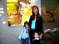 Virginia Cristoffanini (la del cuadro),su mam Virginia Figueroa y su otra hija Josefa (39kb)