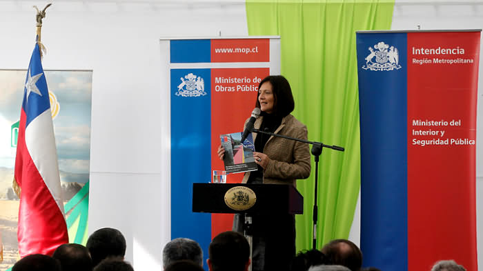 La ministra de Obras Públicas, Loreto Silva Rojas.