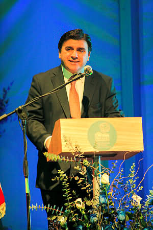 Mario Olavarría Rodríguez, Alcalde I. Municipalidad de Colina.