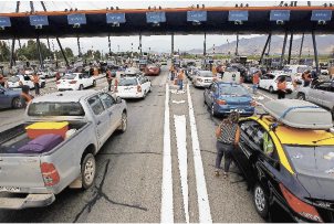 Plan maestro para Ruta 68.- La concesionaria Abertis ha planteado al MOP una serie de iniciativas que incluyen terceras pistas y nuevos túneles por realizar en etapas. Su inversión es cercana a los US$ 360 millones. Foto: CRISTIAN SOTO